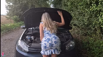 Stranger caught me with car breakdown and helps me out for ass fucking