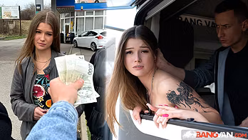 BangVan – Wannabe model Olivia Sparkle ditches jealous boyfriend for an RV ride!