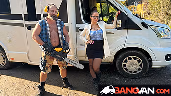 BangVan – Big Titted RV Driver Jennifer Mendez Meets a Real Lamberjack